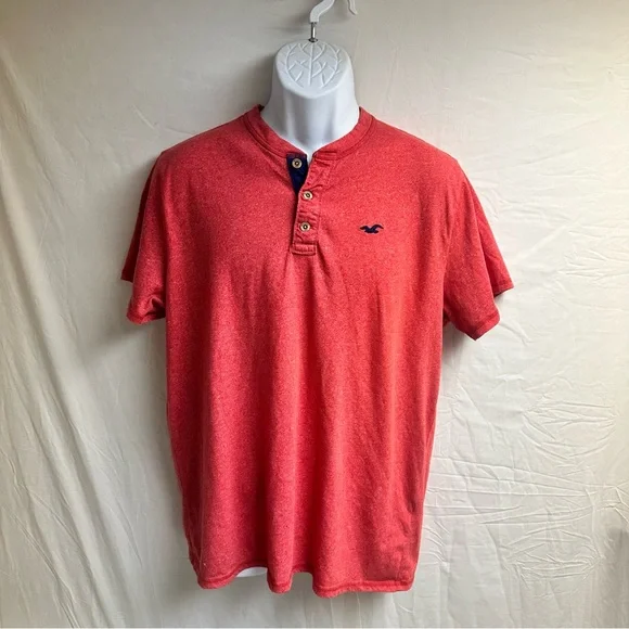 Hollister Men’s Bright Red Short Sleeve Henley Tee - Picture 6 of 6
